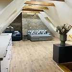 Klebi's Apartmanhaz 20 Apartment Balatonfoldvar