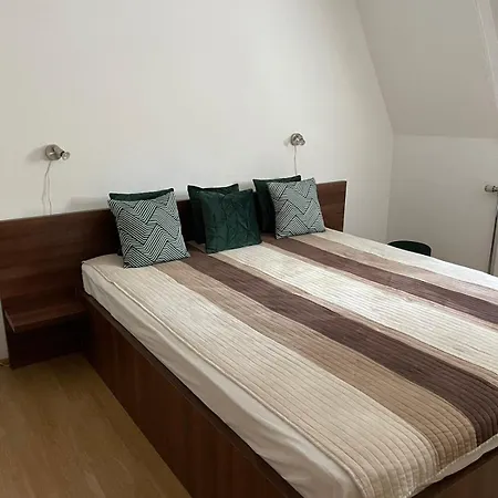 Apartment Klebi's Apartmanhaz 20 *