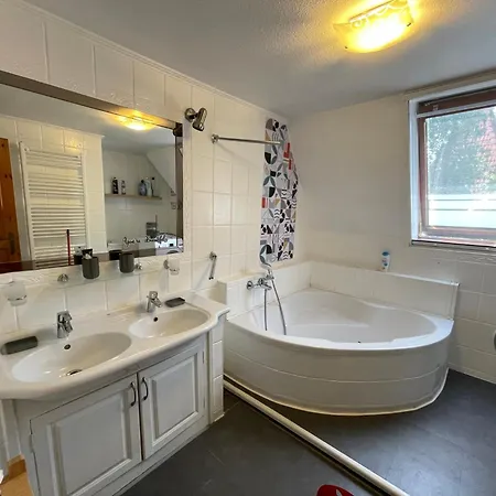 アパート Klebi's Apartmanhaz 20 *