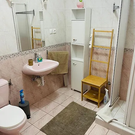 Klebi's Apartmanhaz 20 Apartment Balatonfoldvar