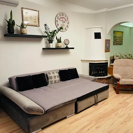 Klebi's Apartmanhaz 20 * Balatonfoldvar