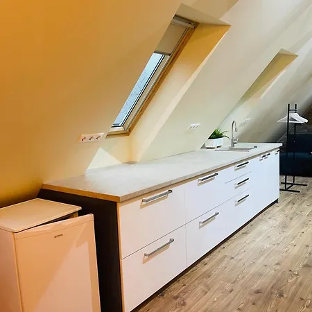 Klebi's Apartmanhaz 20 アパート