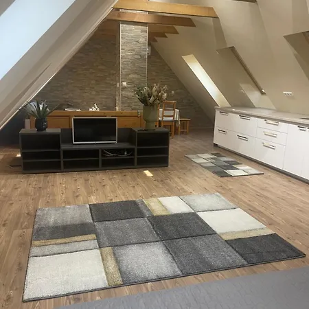 Klebi's Apartmanhaz 20 Apartment *